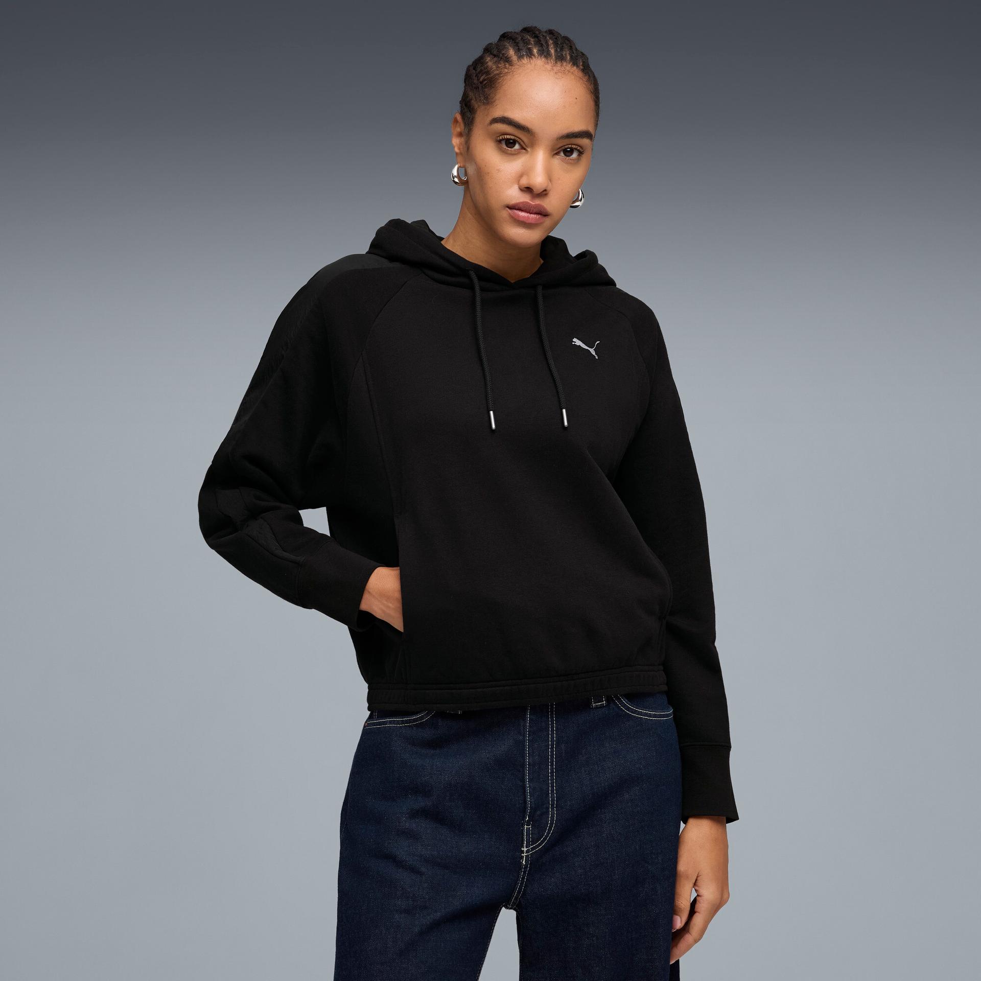 puma her women's oversized hoodie in black, size m
