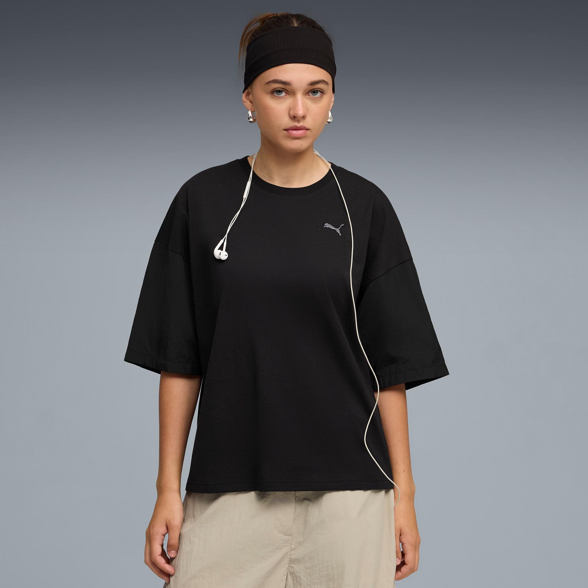 puma her women's oversized t-shirt in black, size s
