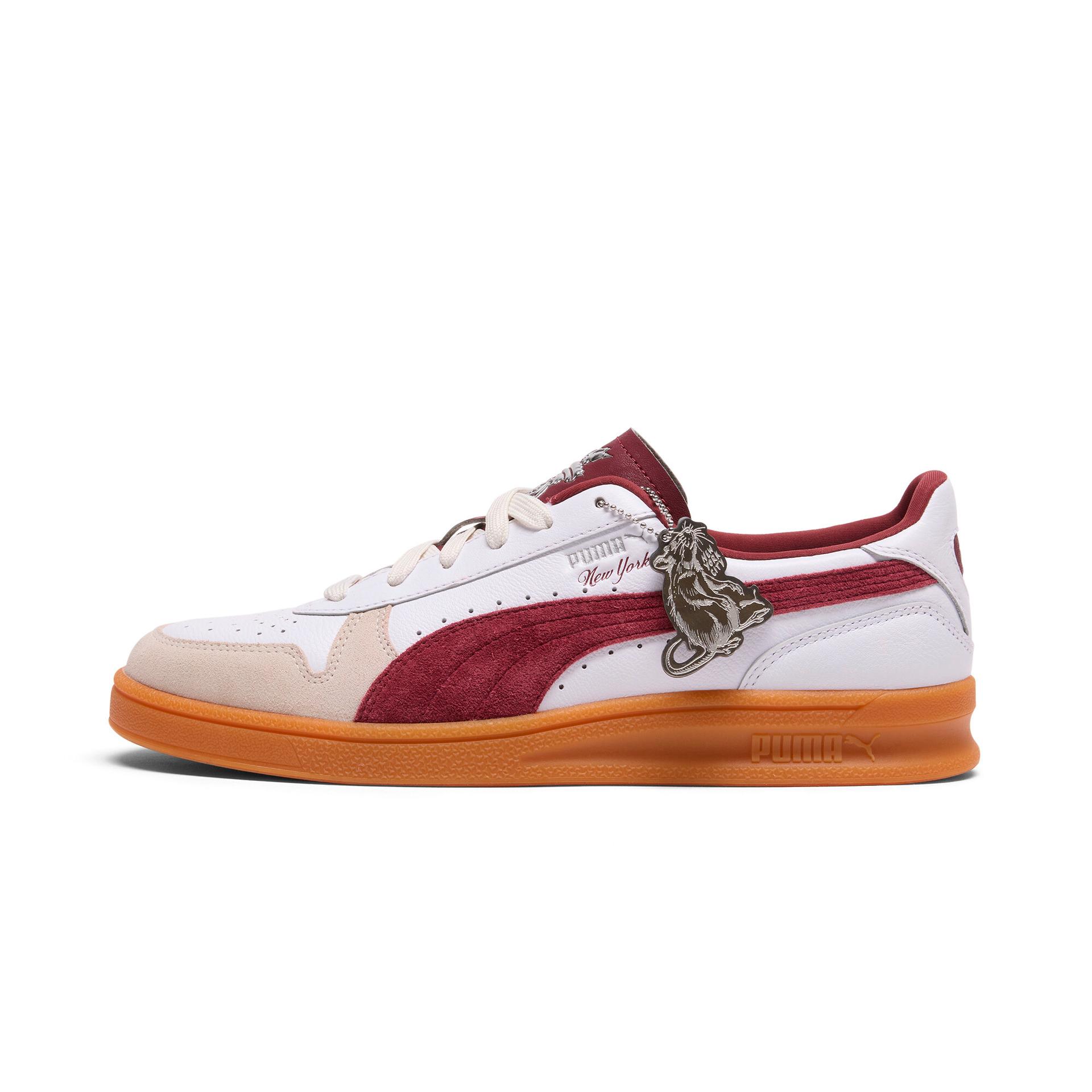 puma indoor nyc graffiti sneakers in white, size 6.5