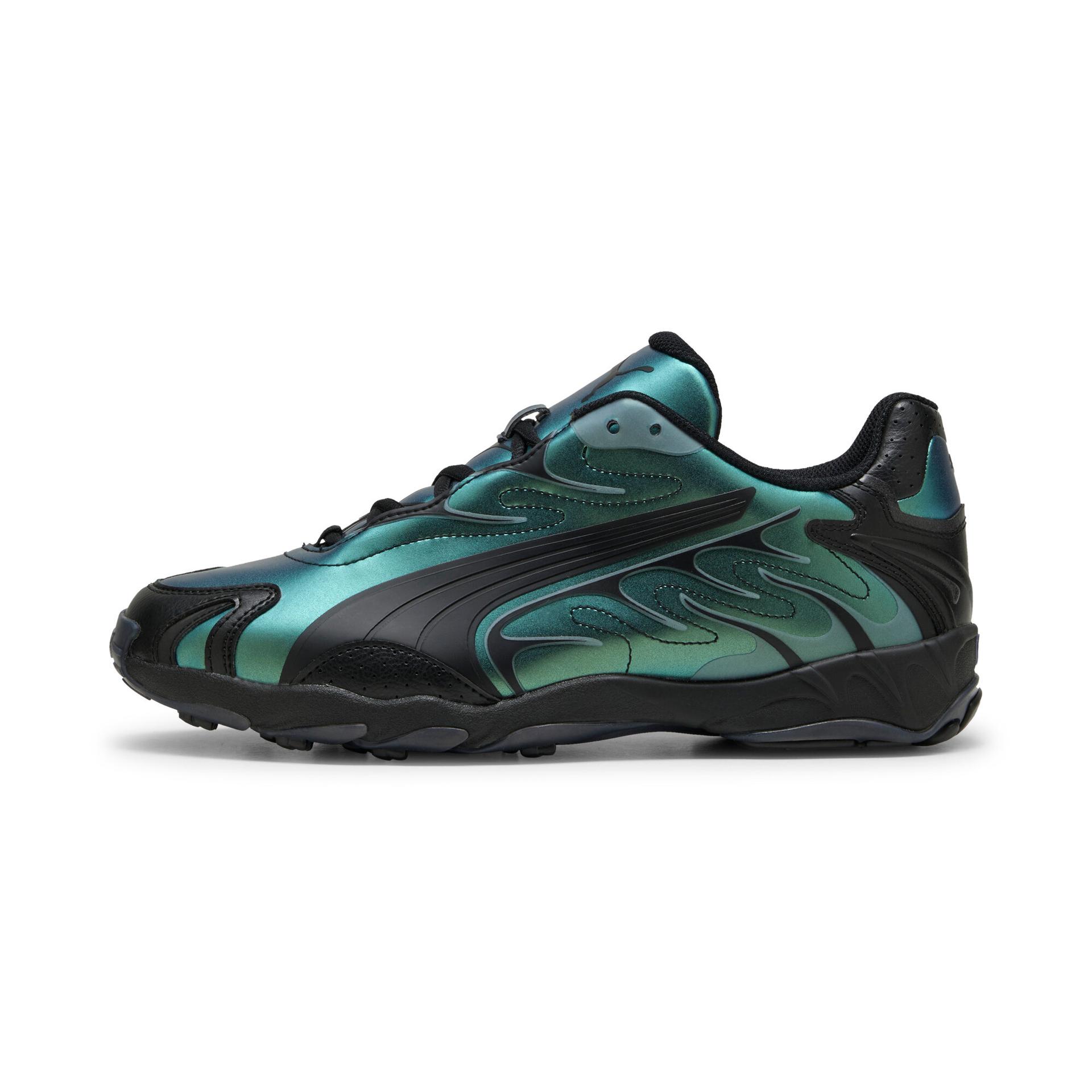 puma inhale colour shifting sneakers unisex in black, size 8