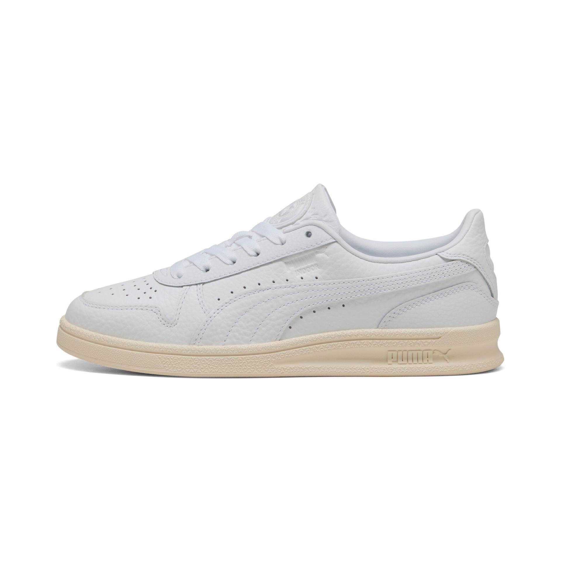 puma jer-she women's indoor training shoes in white, size 9.5