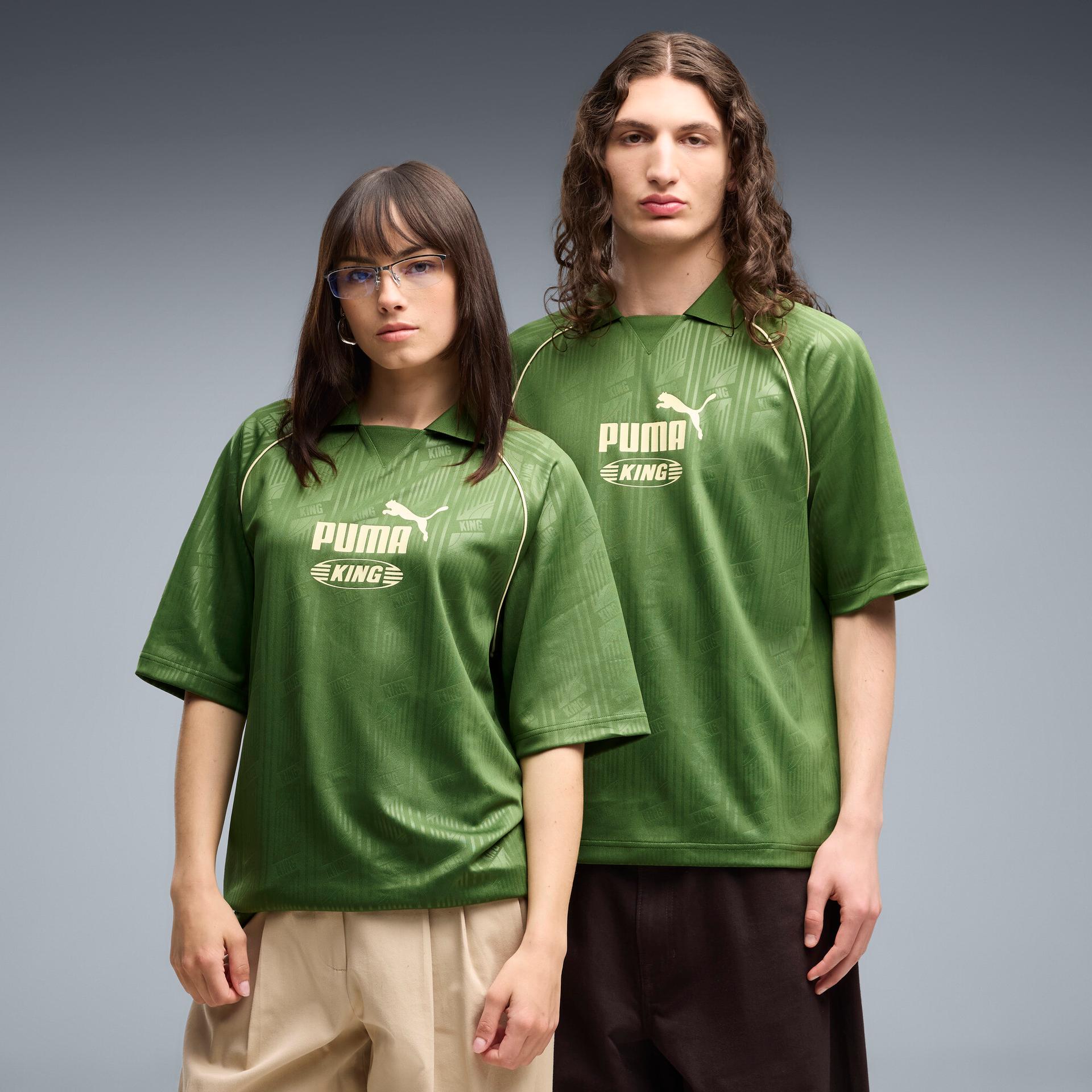 puma king boxy jersey in green, size m