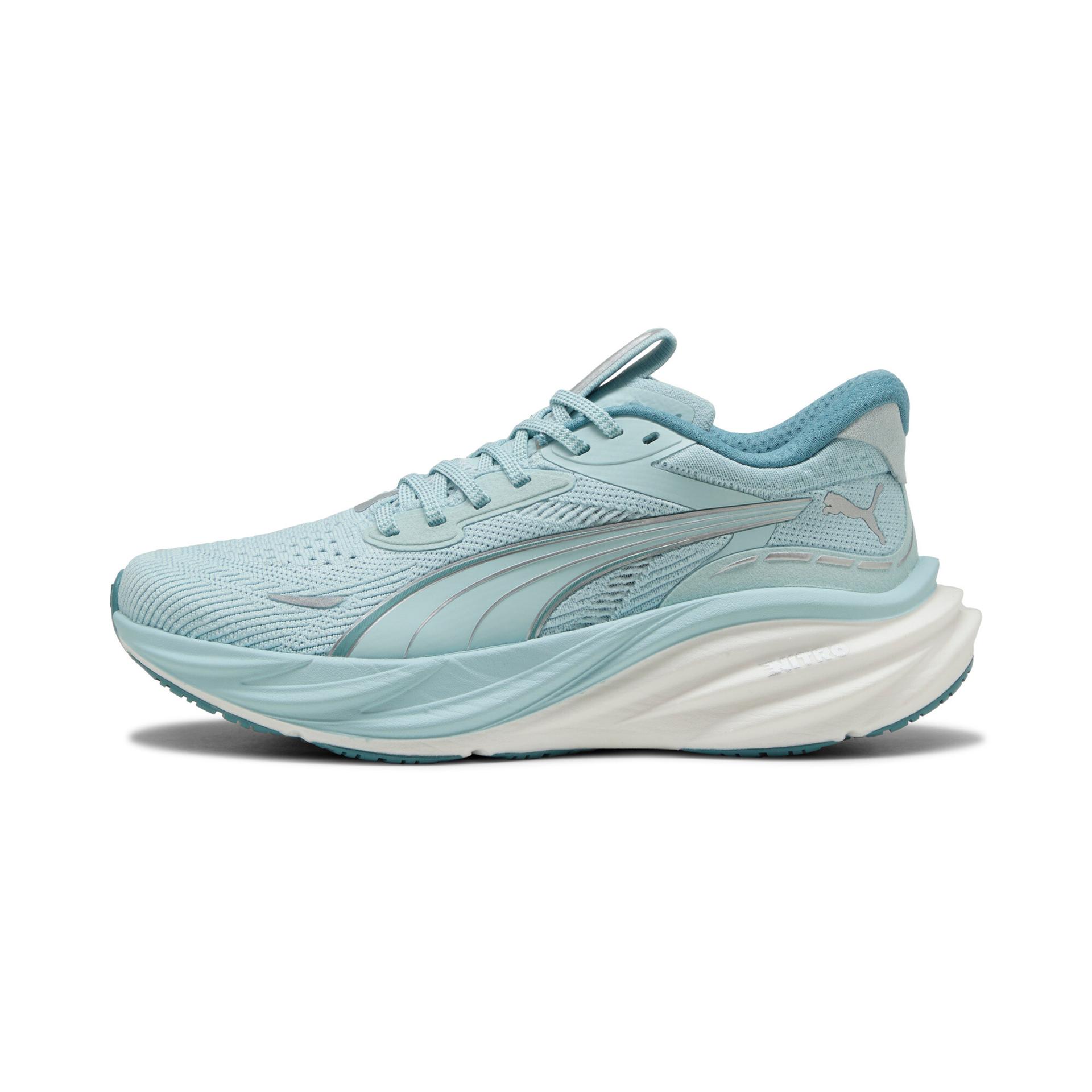 puma magnify nitroâ¢ 3 women's road running shoes in blue, size 9