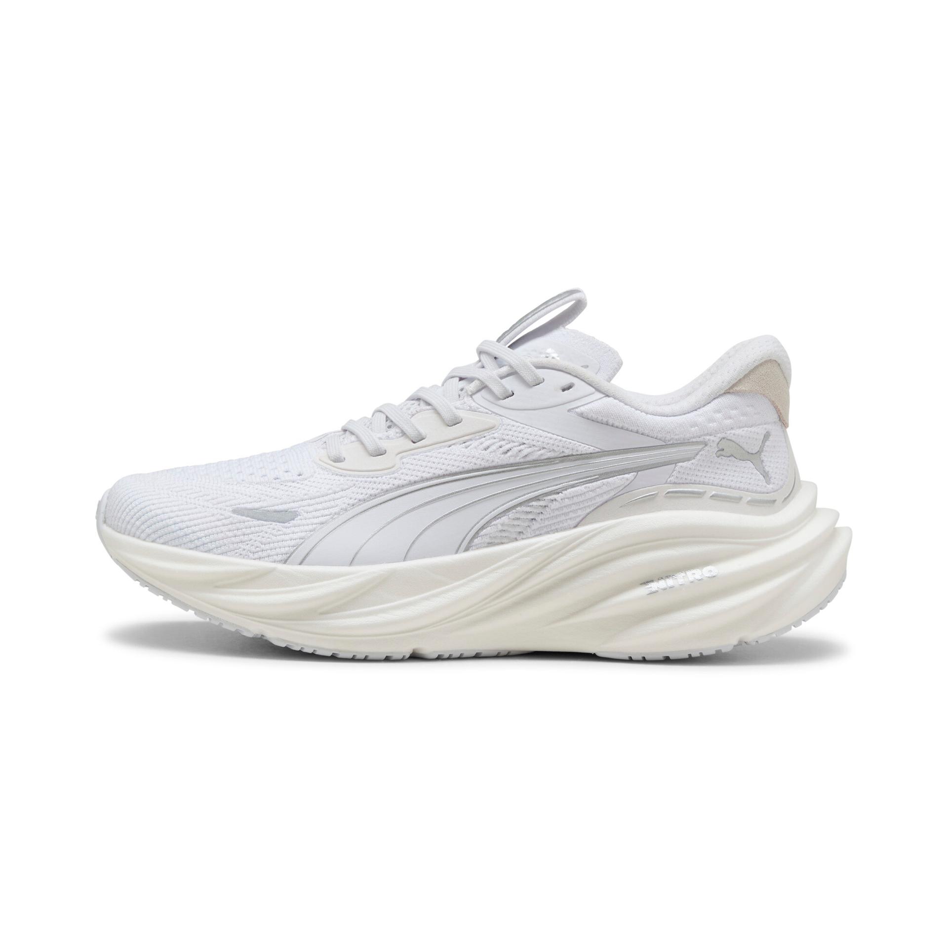 puma magnify nitroâ¢ 3 women's road running shoes in white, size 11