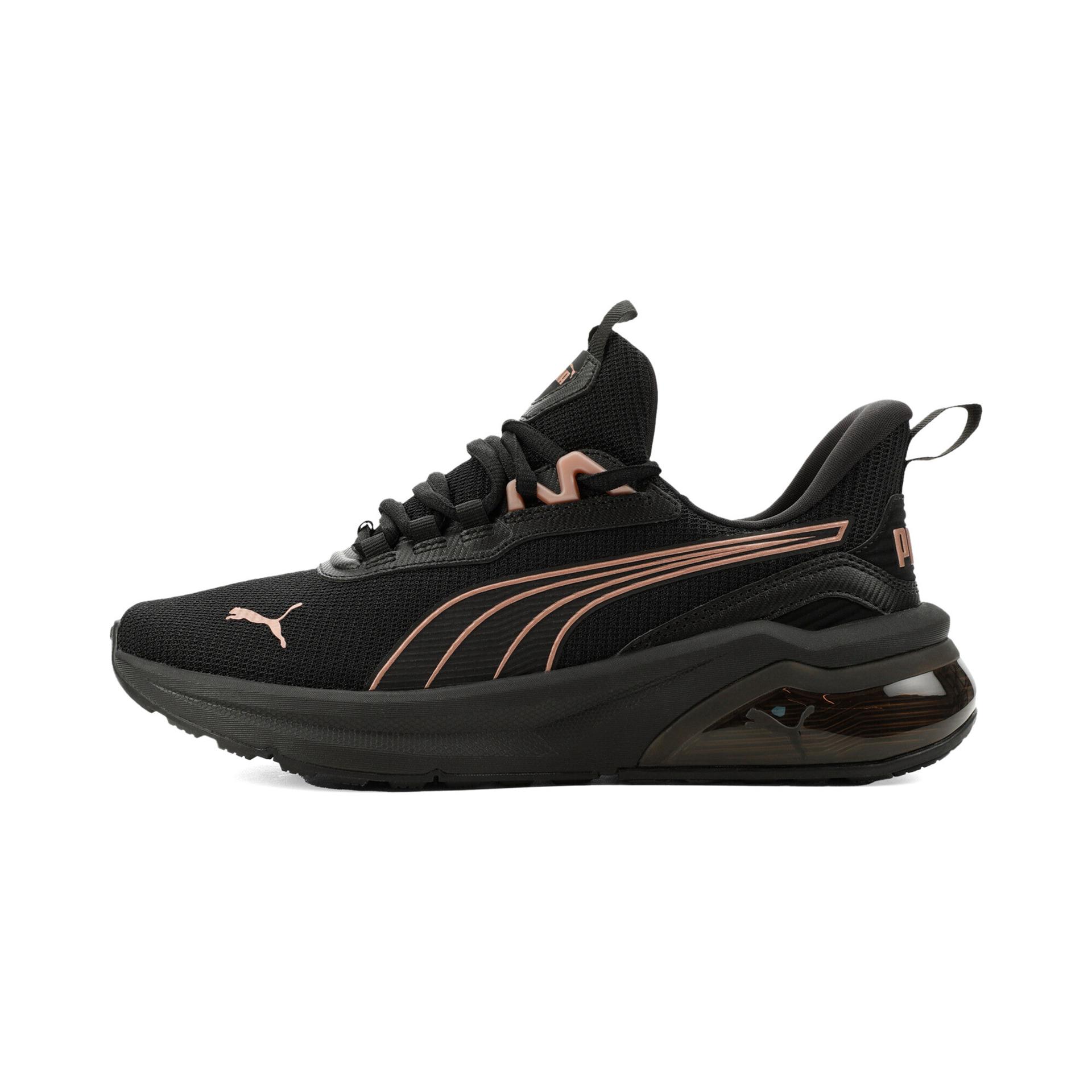 puma seeker women's sneakers in black, size 7
