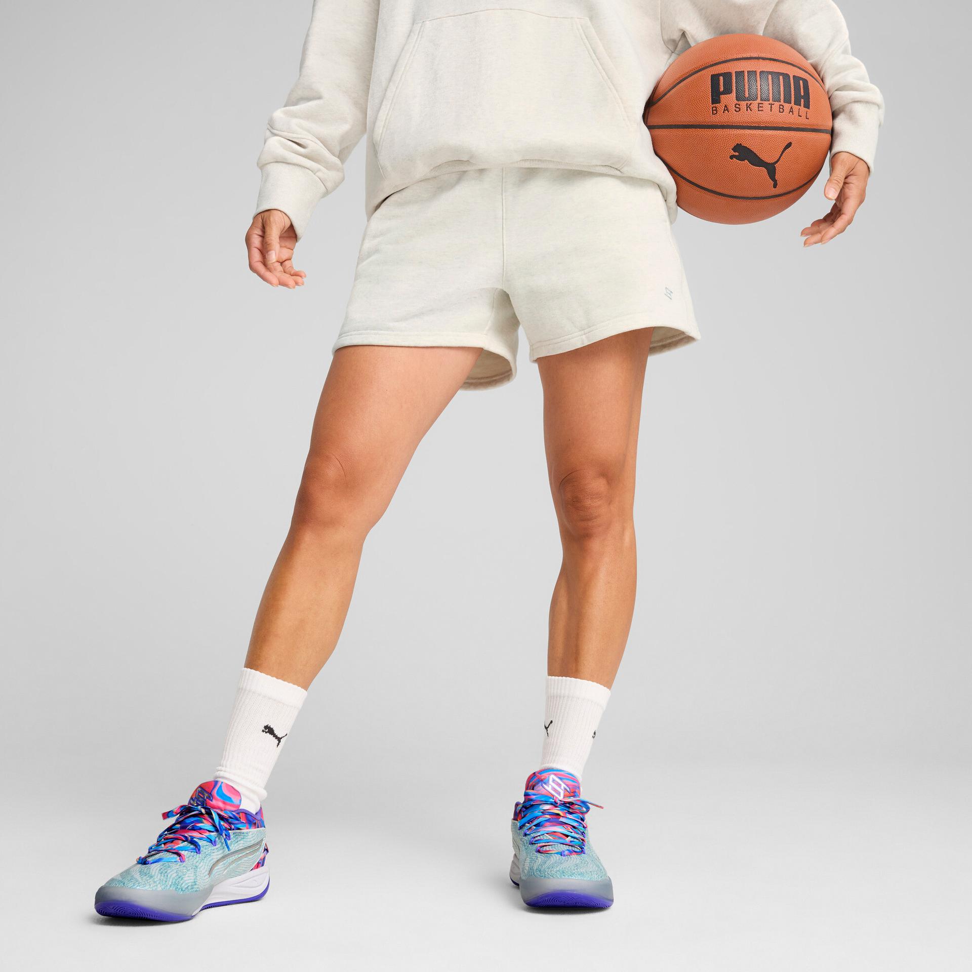 puma stewie prism women's basketball shorts in grey, size m
