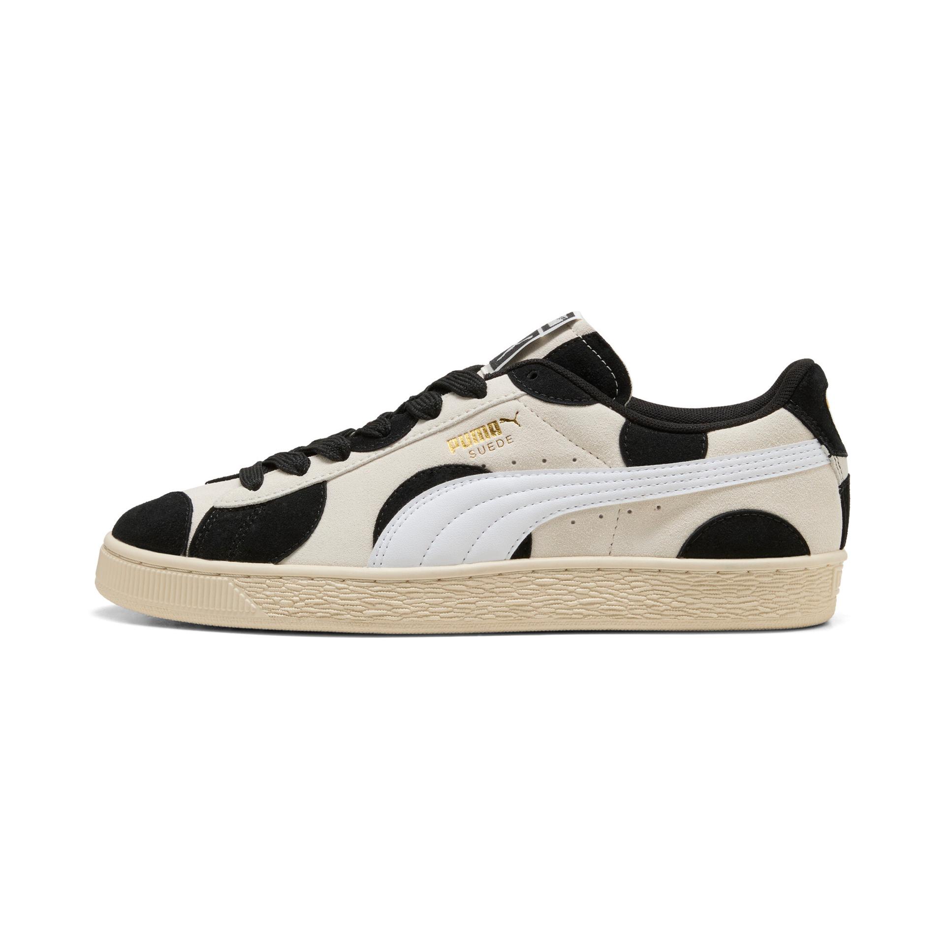 puma suede printed sneakers in white, size 7.5