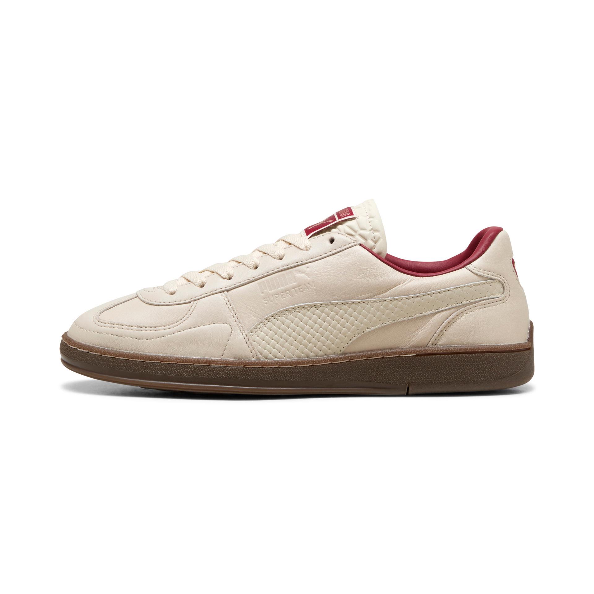 puma super team palais artisan sneakers in white, size 9