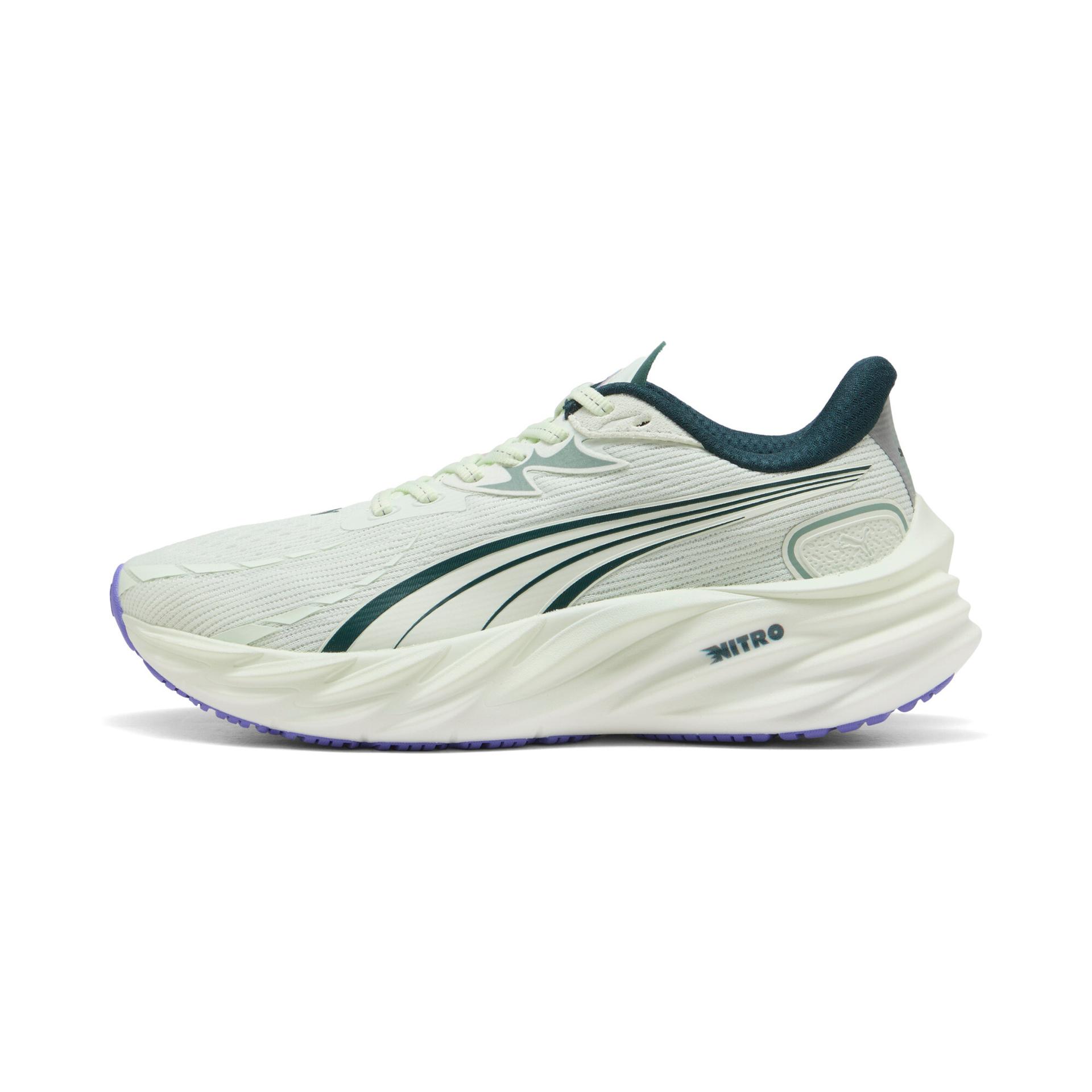 puma velocity nitroâ¢ 4 women's road running shoes in green, size 10.5