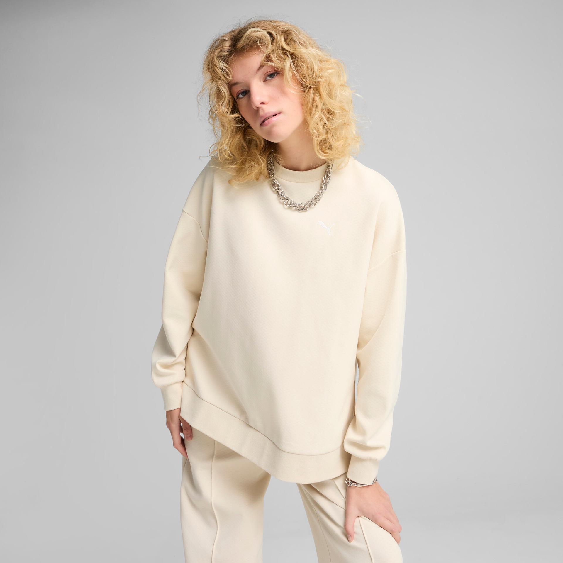 puma wardrobe essentials women's oversized crew sweatshirt in white, size s