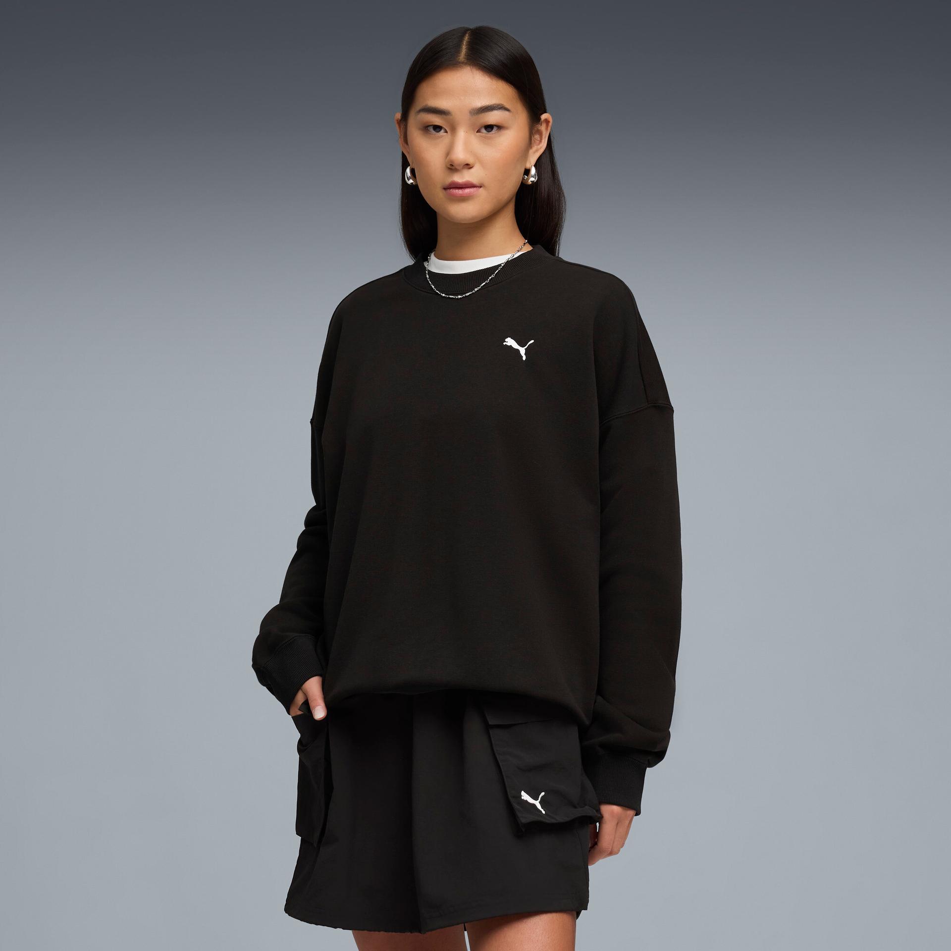 puma wardrobe essentials women's oversized sweatshirt in black, size s