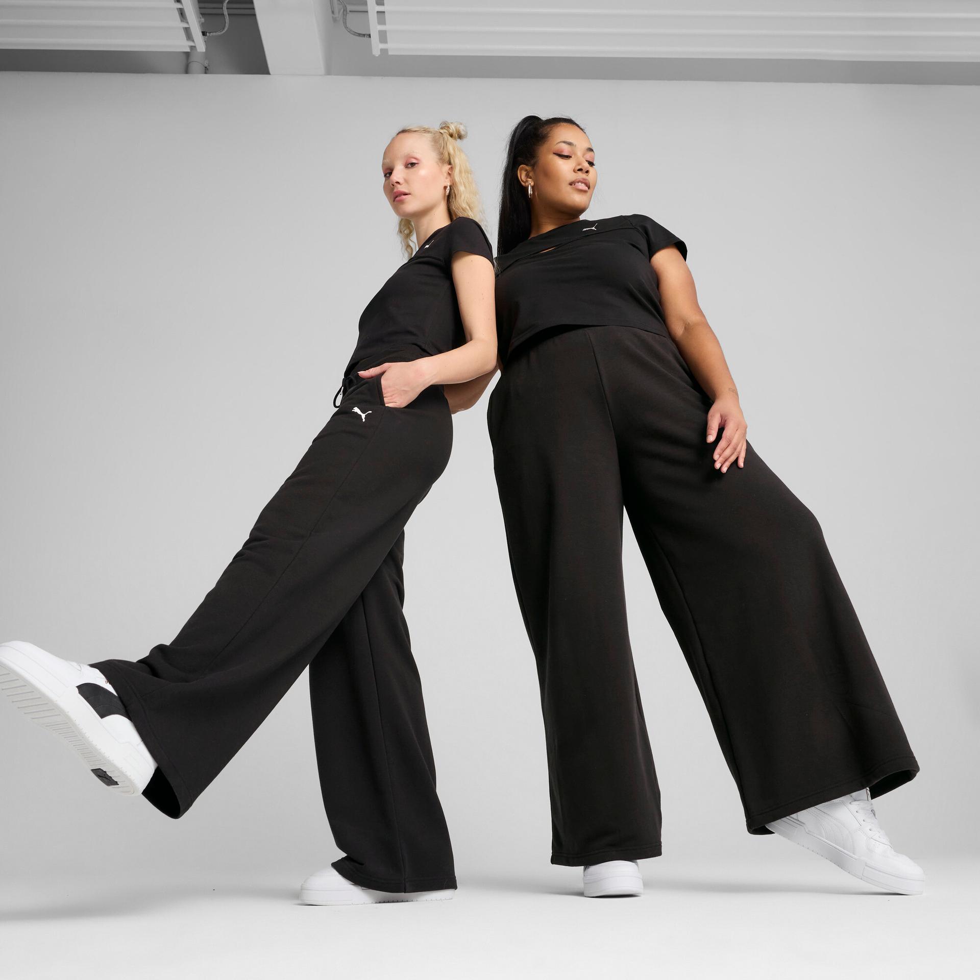 puma wardrobe essentials women's wide leg sweatpants in black, size s