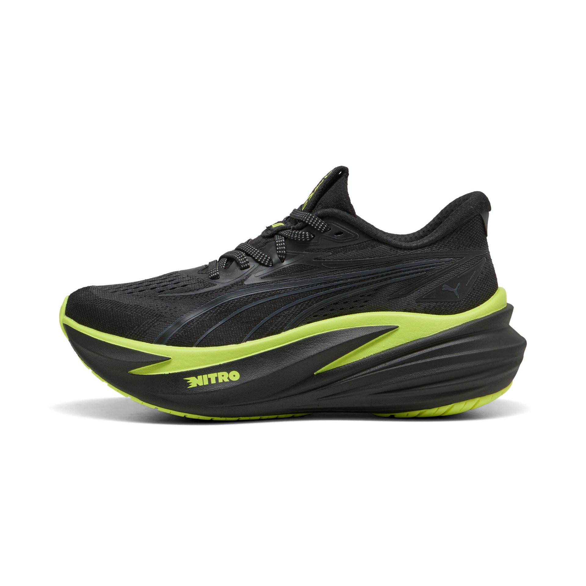 puma x aston martin aramco f1â® team magmax nitroâ¢ 2 women's road running shoes in black, size 6.5