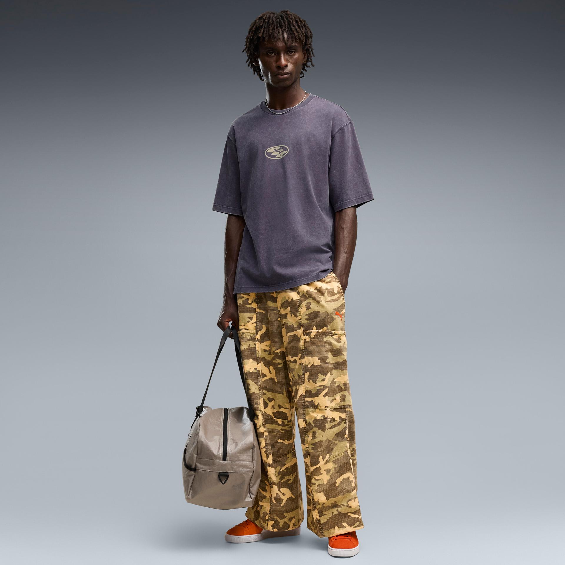 pumatech camo oversized pants in brown, size l