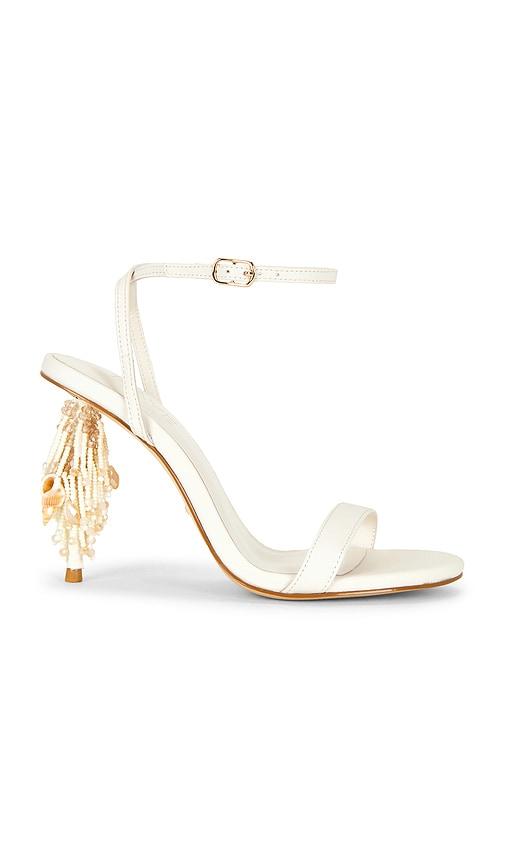 raye gigi sandal in ivory. - size 5.5 (also in 9)