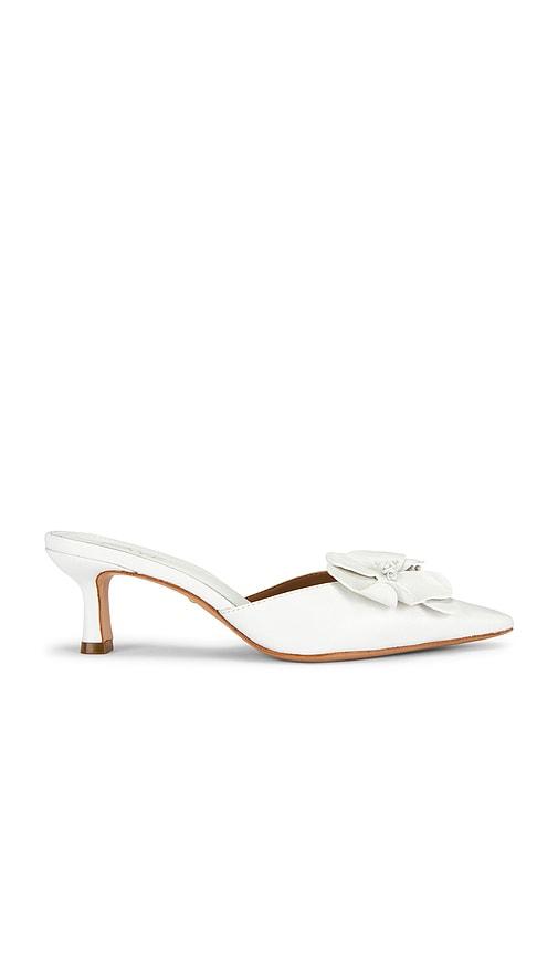 raye kennedy pump in white. - size 8 (also in 8.5, 9, 9.5)