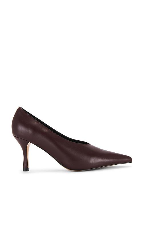 raye noa pump in burgundy. - size 10 (also in 8.5)
