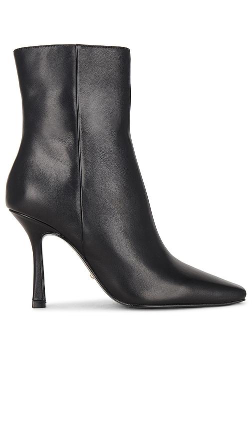 raye path boot in black. - size 10 (also in 9.5)