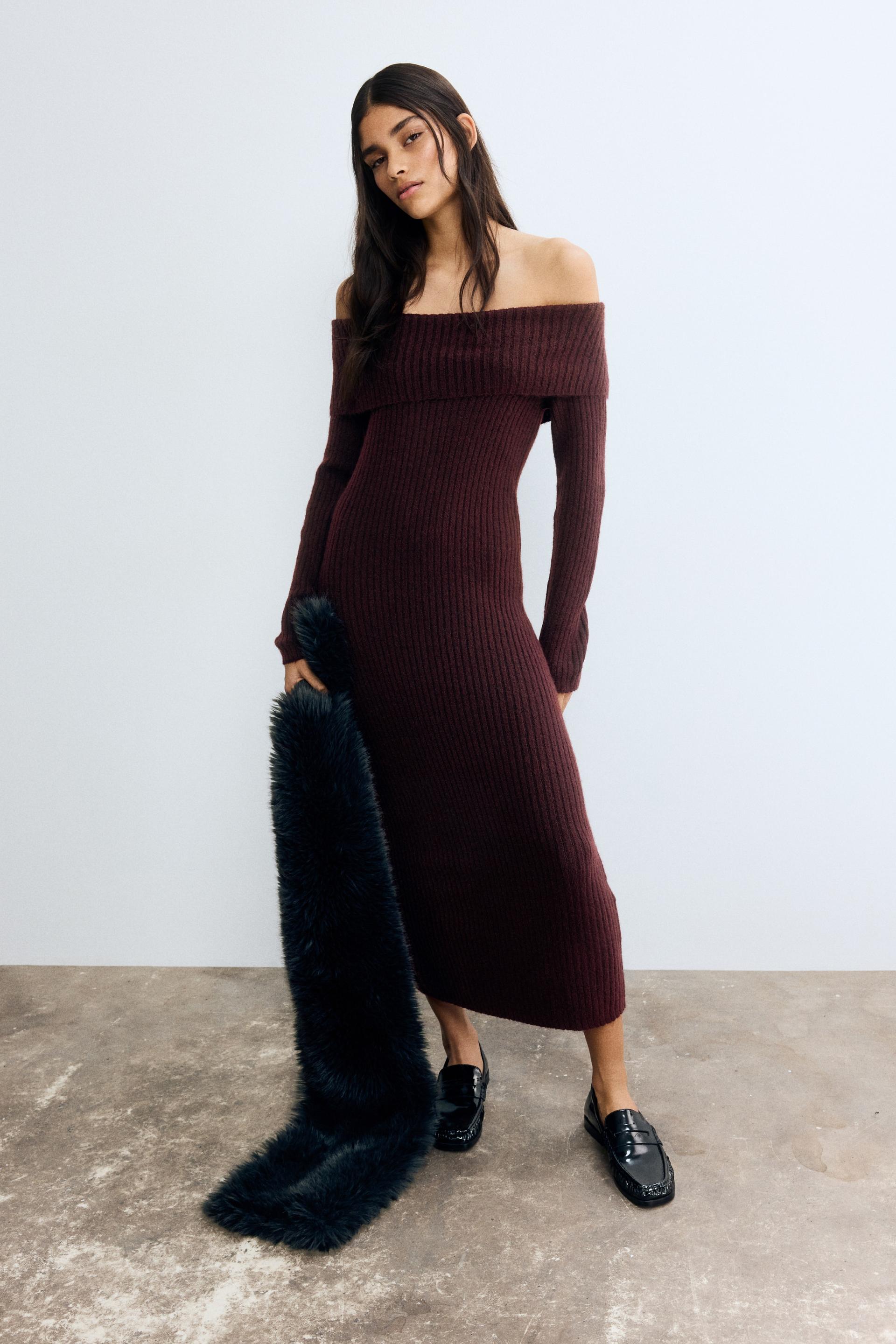 rib-knit off-the-shoulder dress