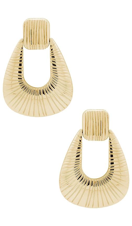 ronny kobo striated door knocker earring in metallic gold.