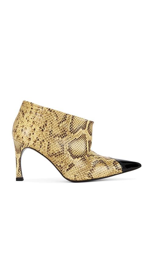 rotate pointed toe boot in beige. - size 36 (also in 37, 38)