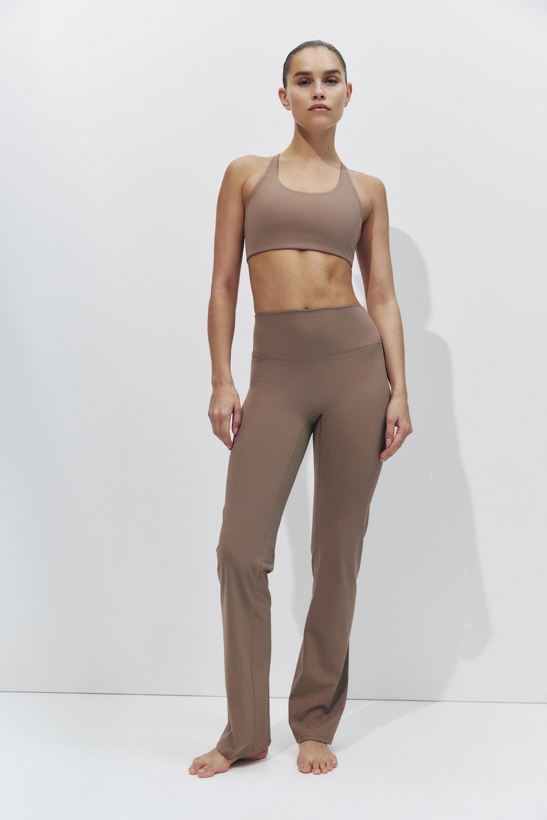 sculptmove™ flared sports leggings