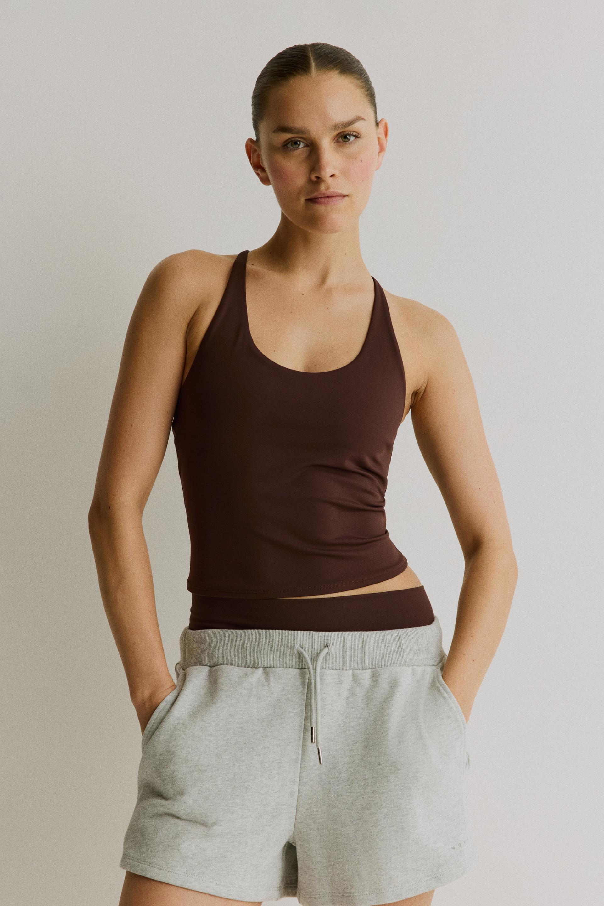 sculptmove™ sports tank top