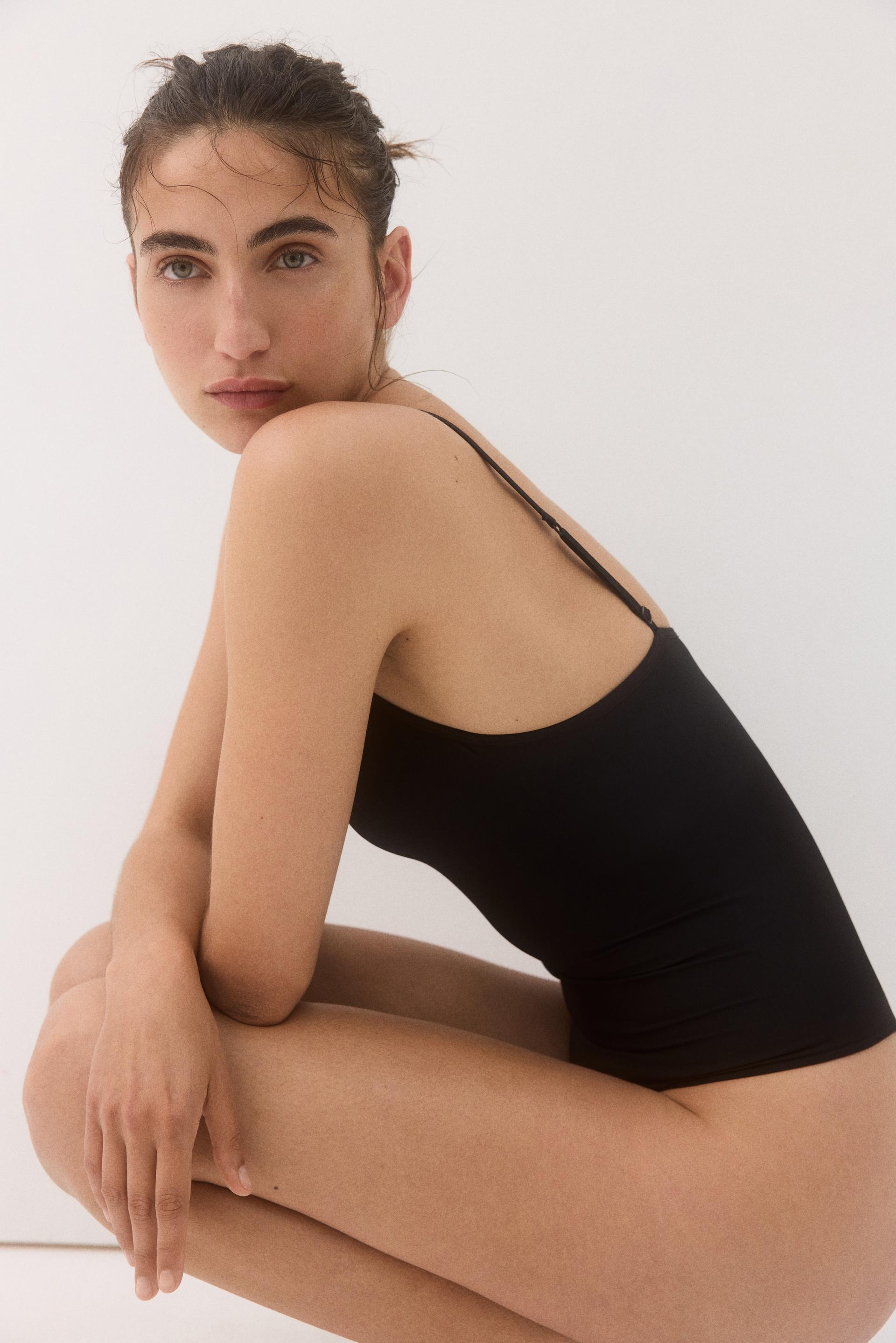 seamless light shape bodysuit
