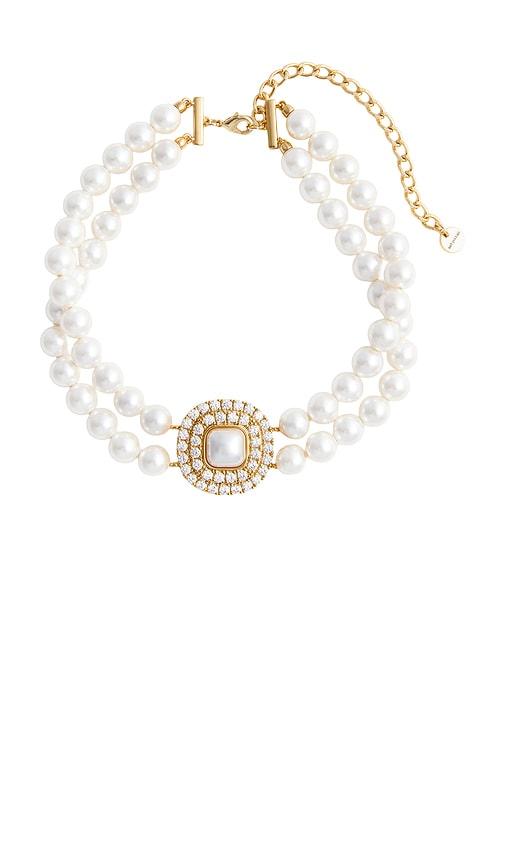 self-portrait gold crystal pearl choker in metallic gold.