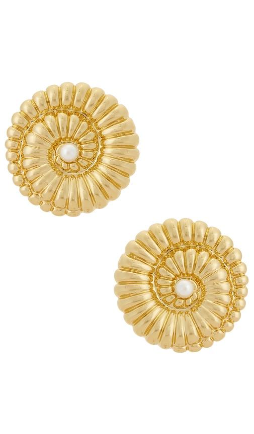 self-portrait gold pearl shell earrings in metallic gold.