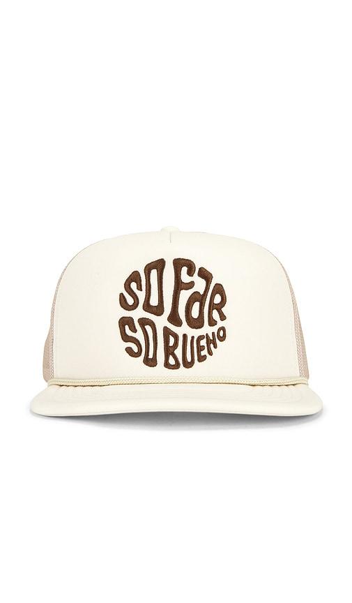 sendero provisions co. so bueno trucker hat in beige.