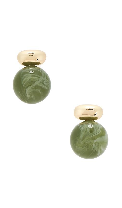 shashi alice gemstone earring in beige.