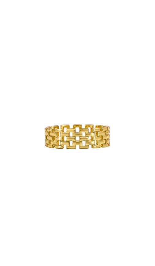 shashi linked band ring in metallic gold. - size 4 (also in 3)