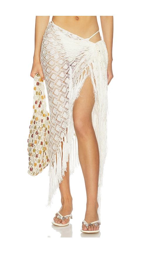 show me your mumu infinity wrap in white.