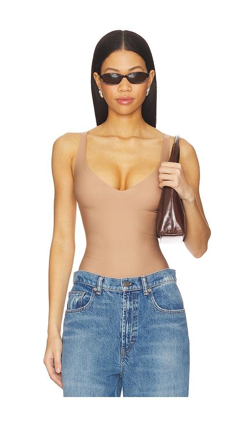 skims body plunge bodysuit in taupe. - size 2x (also in xs, s, m, xxl)
