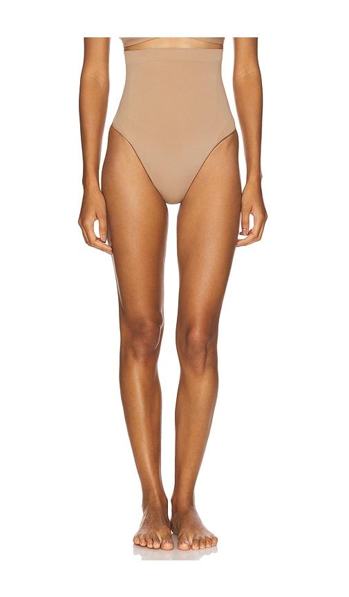 skims seamless sculpt high waist thong in beige. - size l (also in xs, s, m, xl, xxl)