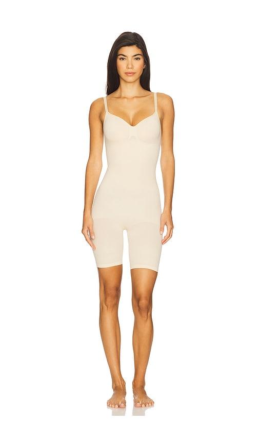 skims seamless sculpt mid thigh bodysuit in nude. - size xs (also in xxs)