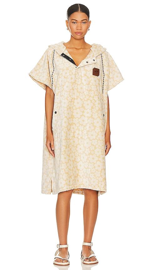 slowtide ginny poncho in tan. - size s/m (also in )