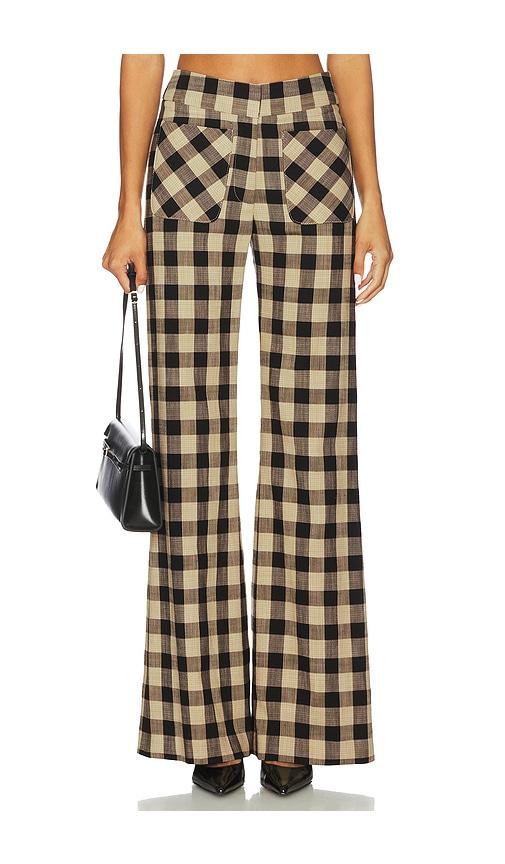 smythe classic patch pocket pant in tan. - size 4 (also in 6)