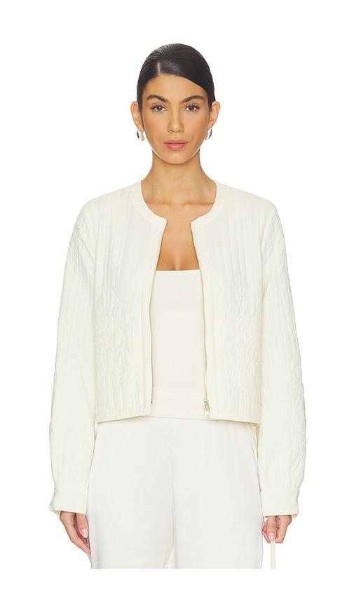 soia & kyo reita soft crinkle light jacket in cream. - size s (also in xs)
