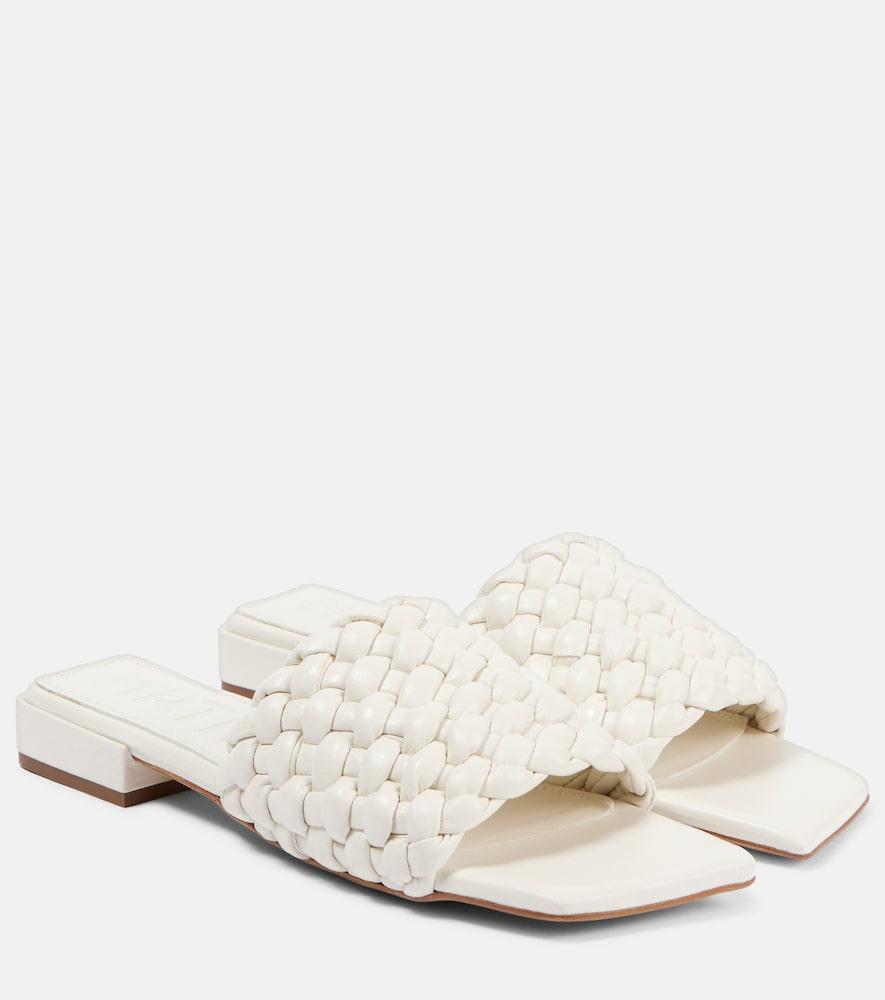 souliers martinez aster woven leather slides