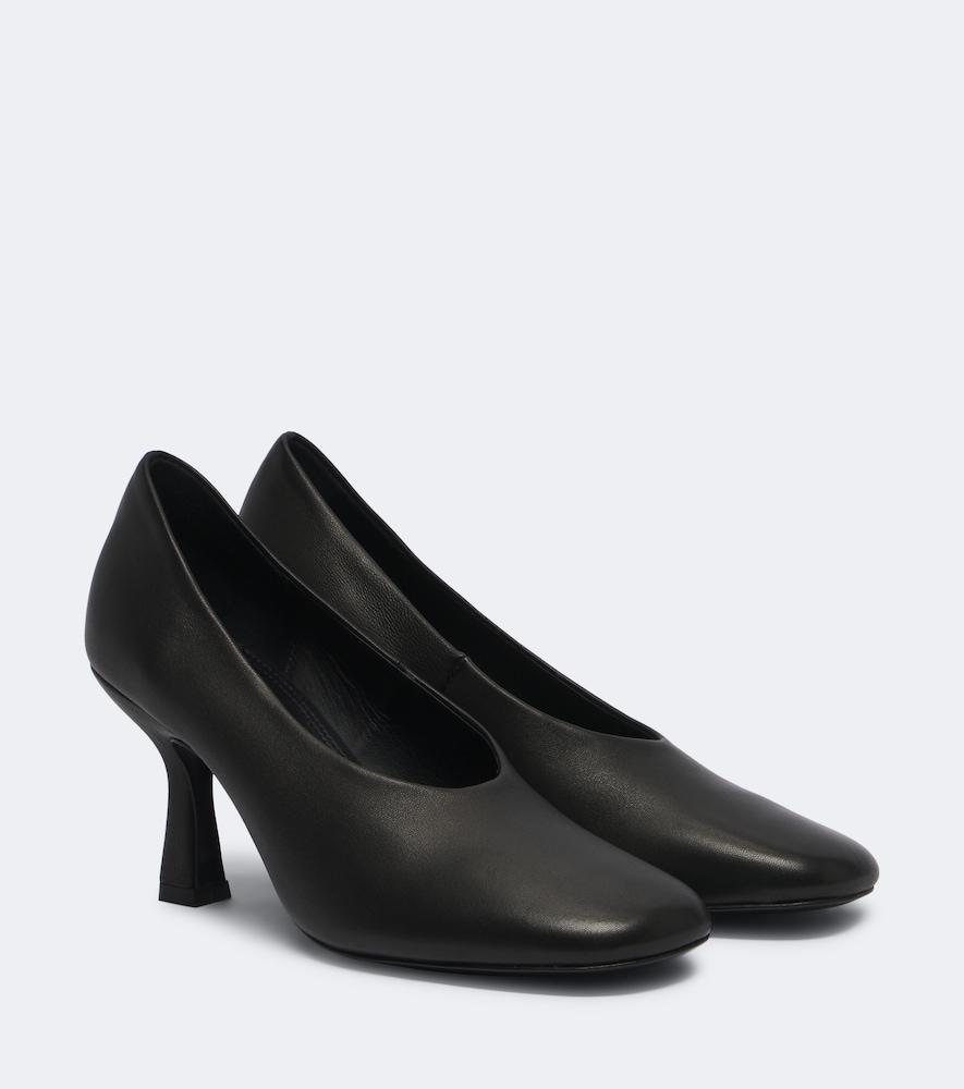 souliers martinez berlin leather pumps
