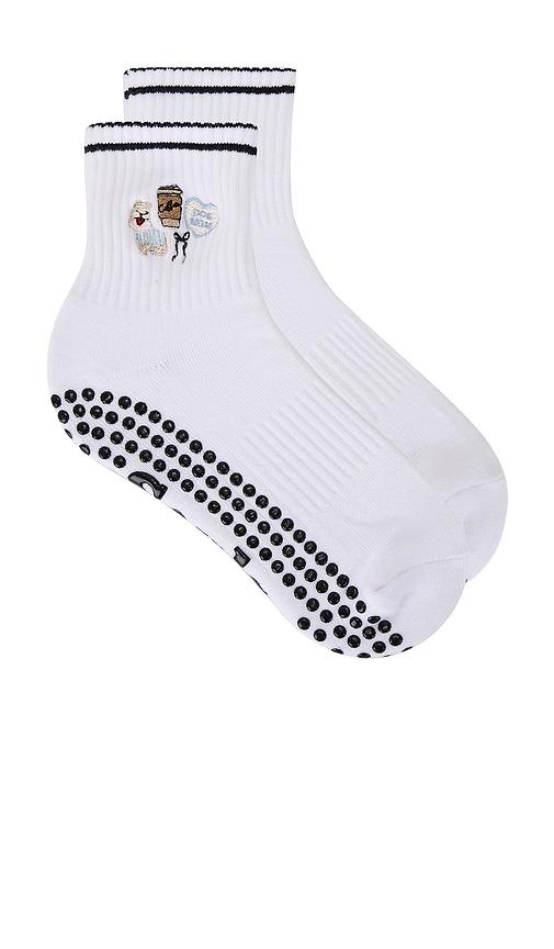 souls. dog mom grip socks in white. - size m/l (also in s/m)
