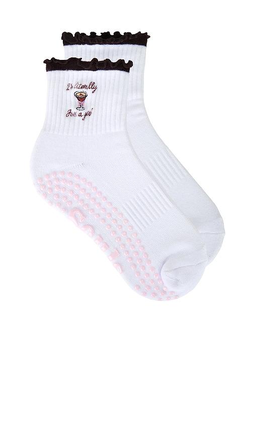 souls. i'm literally just a girl crew socks in white. - size m/l (also in s/m)