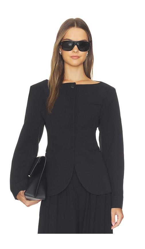 source unknown matteo cinched blazer in black. - size l (also in s, m)