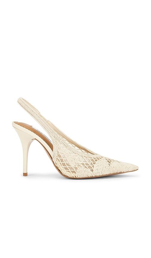 steve madden andromeda crochet pump in cream. - size 10 (also in 6, 9.5)