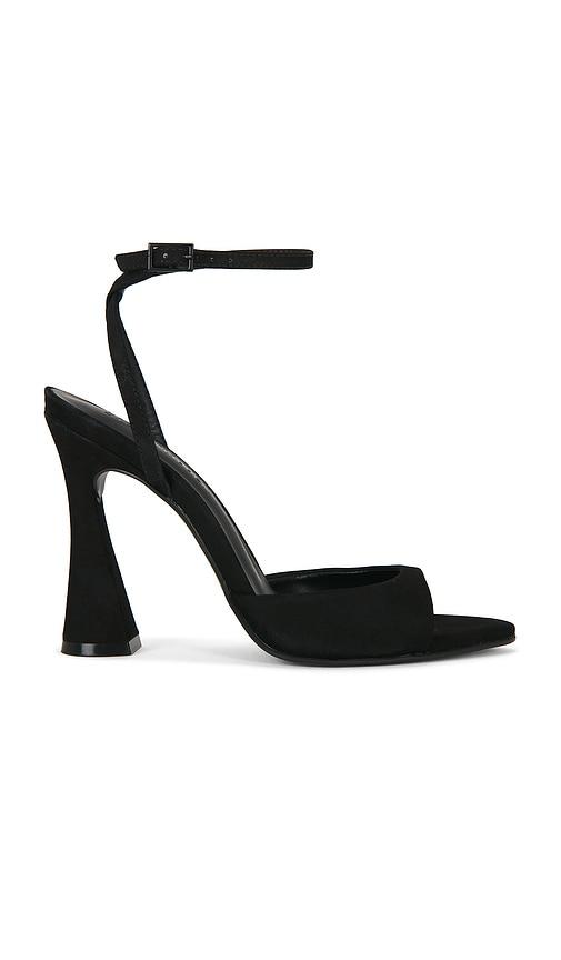 steve madden beki heel in black. - size 7.5 (also in 8.5, 9, 9.5)