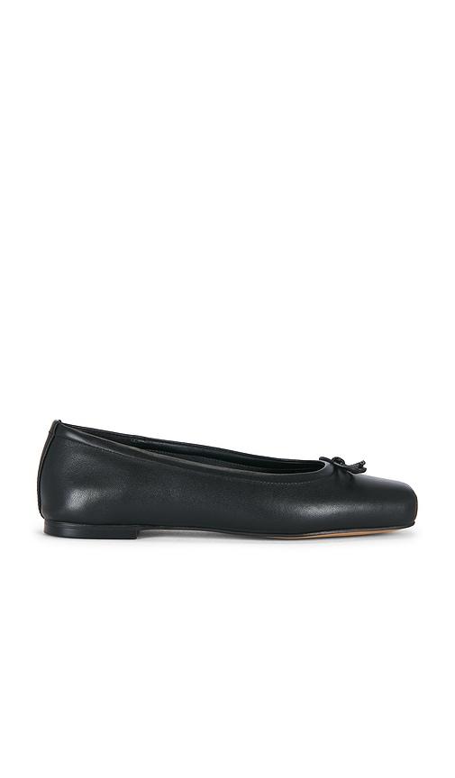 steve madden eleve flat in black. - size 10 (also in 6, 6.5, 7, 7.5, 8, 8.5, 9, 9.5)