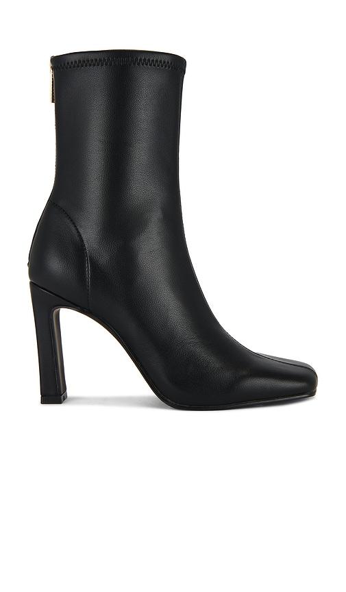 steve madden khelan boot in black. - size 10 (also in 8.5, 9.5)