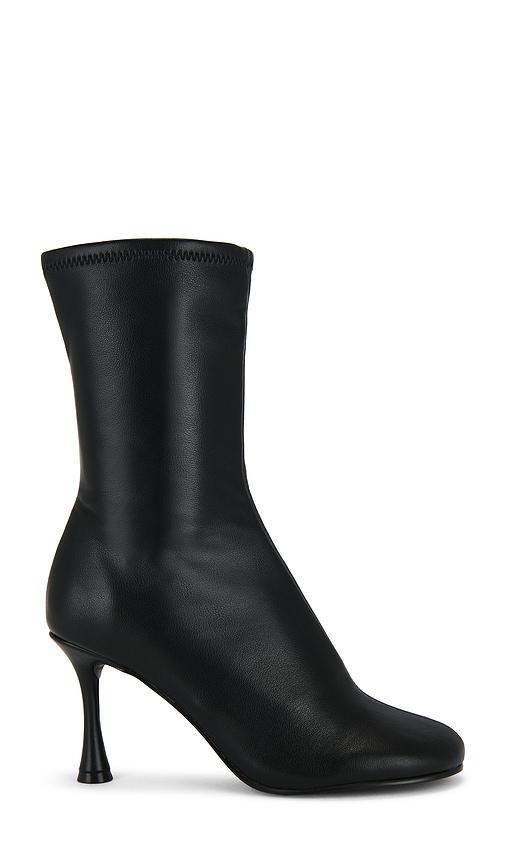steve madden lorenza boot in black. - size 6 (also in 8.5)